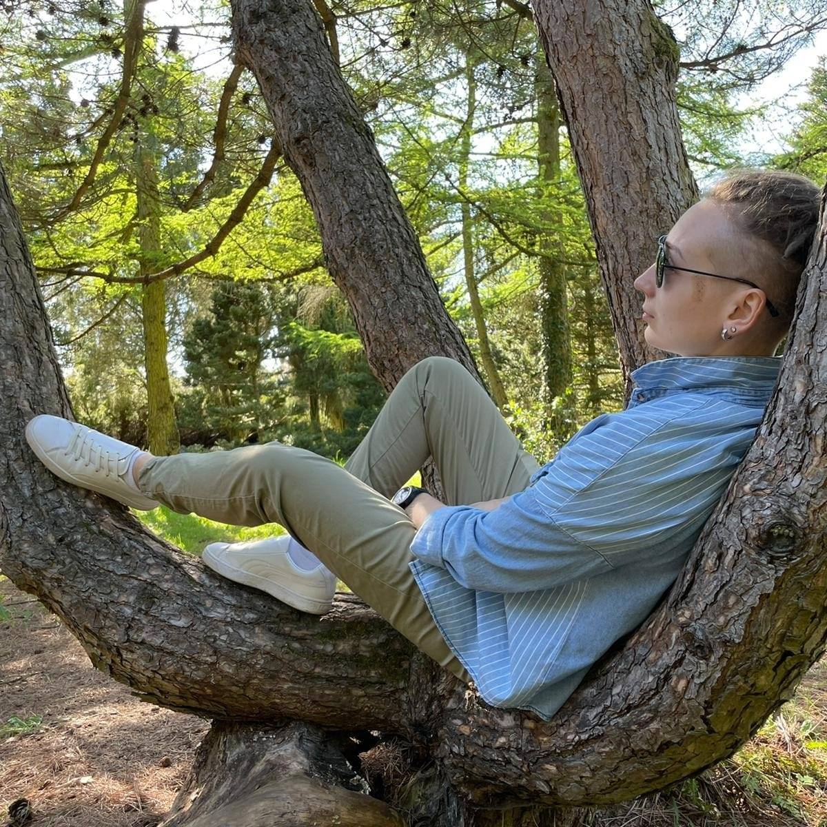 Ganna Chala - portret na hamaku